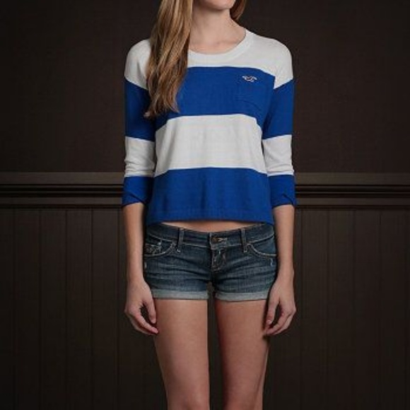 Hollister Sweaters - Hollister Crewneck Blue & White Stripe Sweater
